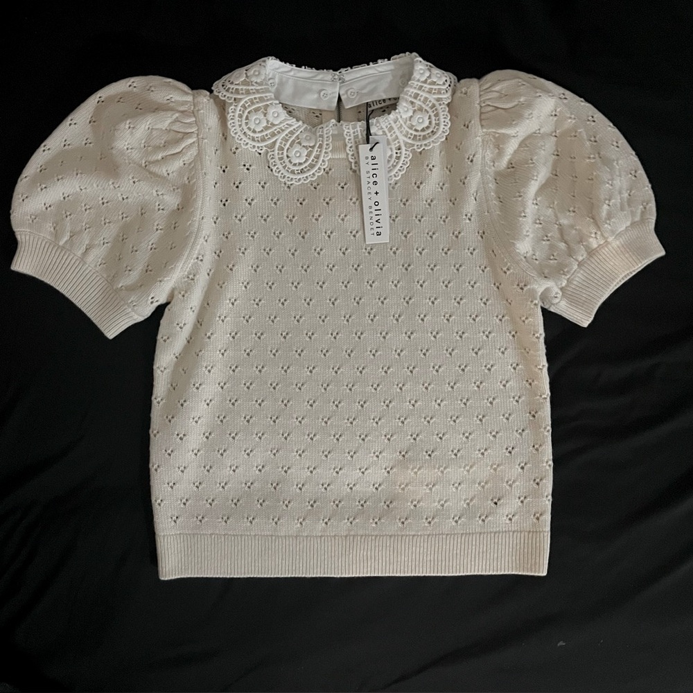 NWT Alice + Olivia Annalyn Eyelet Puff Sleeve Top Lace Collar